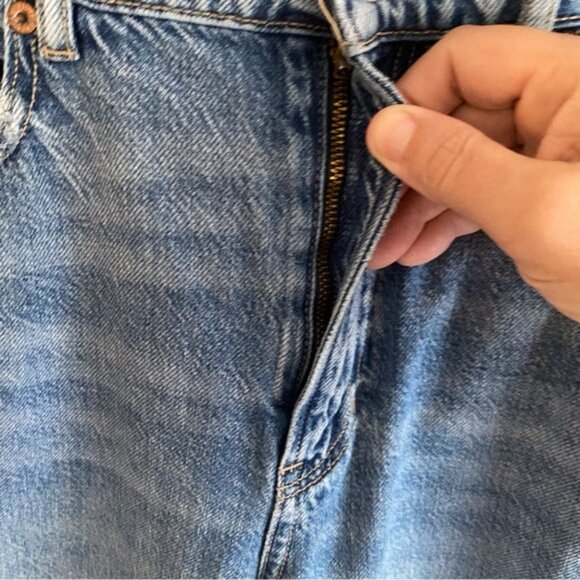 AE Dreamy Drape Super High-Waisted Baggy Wide-Leg Jean Woman 12 Blue Distressed - Picture 5 of 16